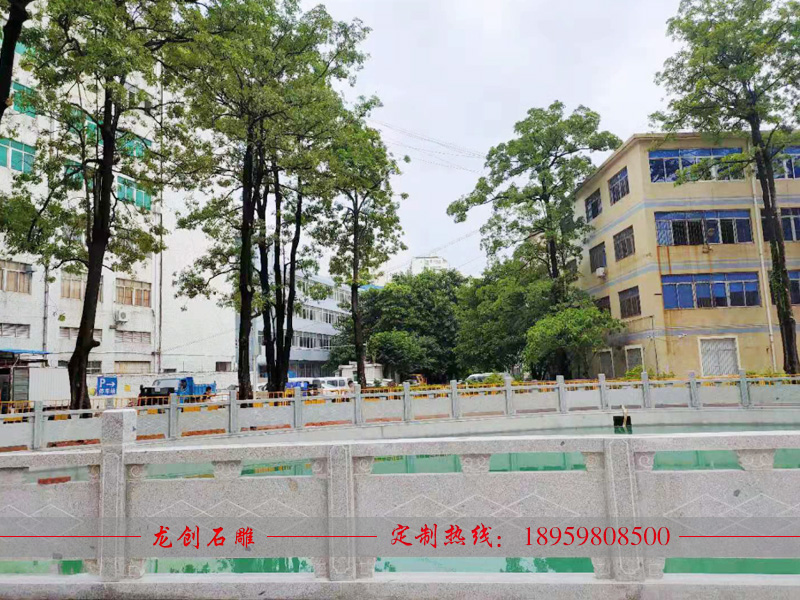 广东省深圳市龙岗区石雕鱼塘栏杆制作安装
